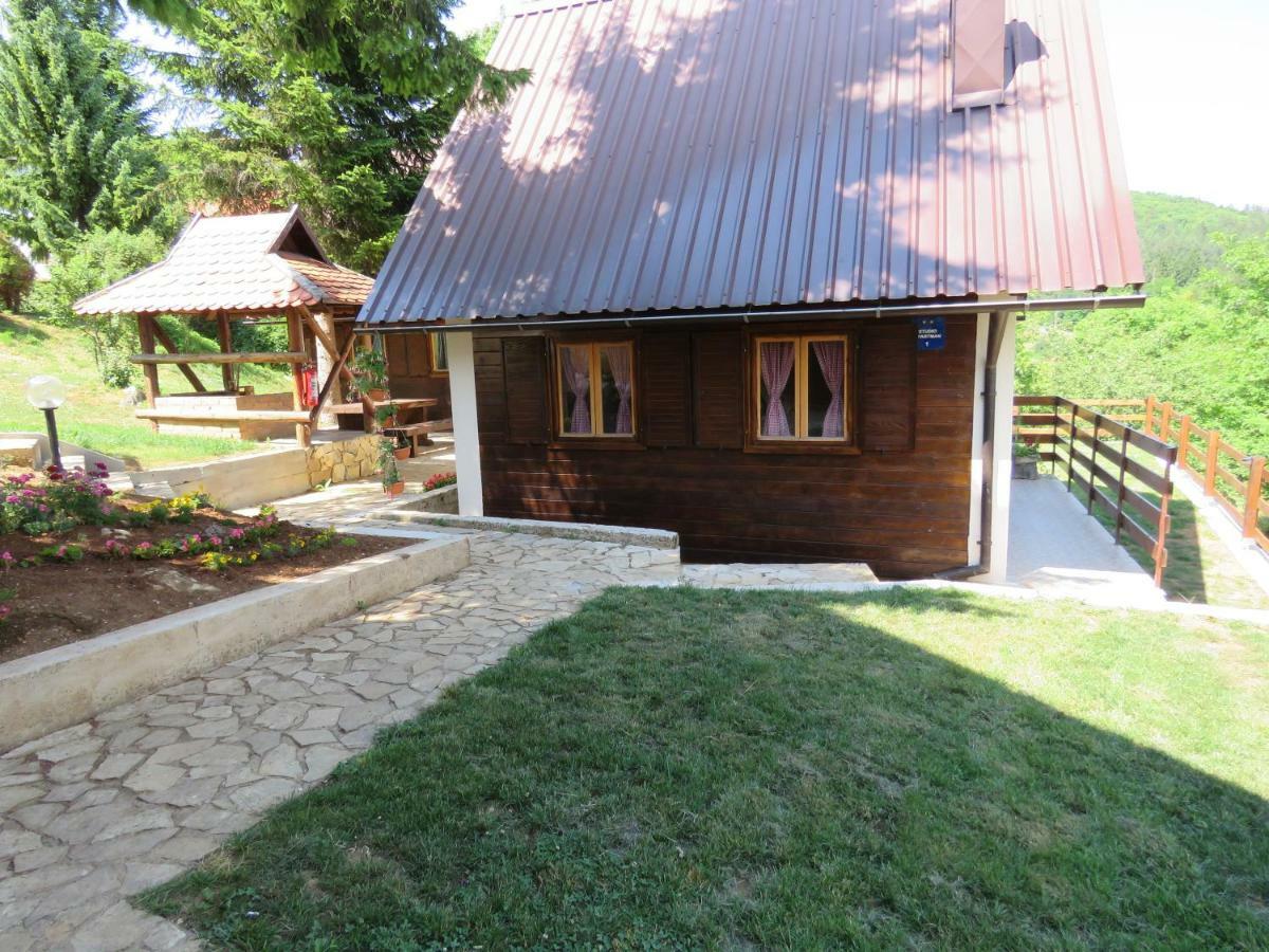 Guesthouse Stefanac Otočac 外观 照片