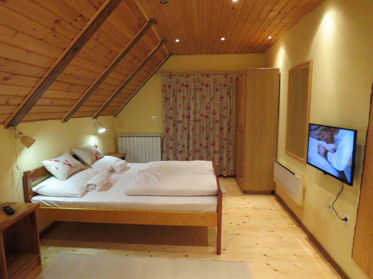 Guesthouse Stefanac Otočac 外观 照片