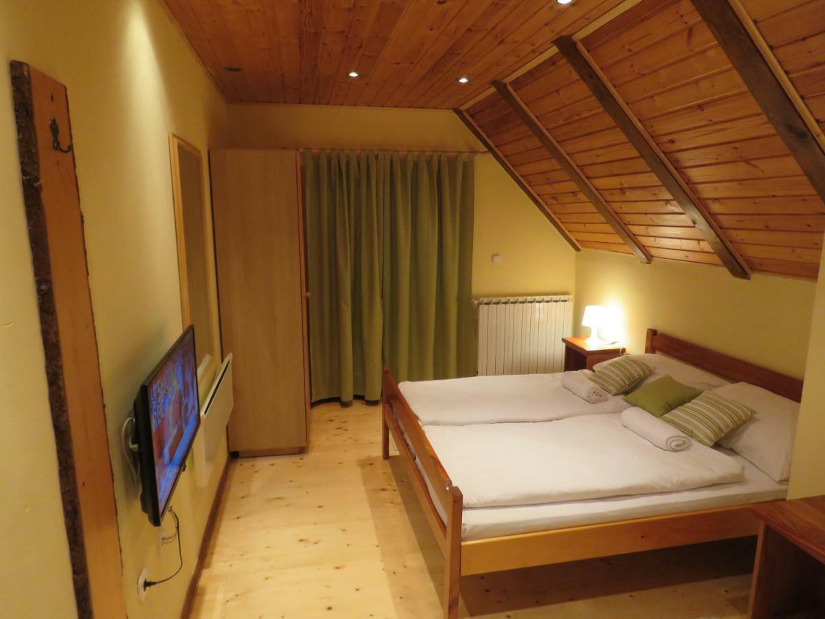 Guesthouse Stefanac Otočac 外观 照片